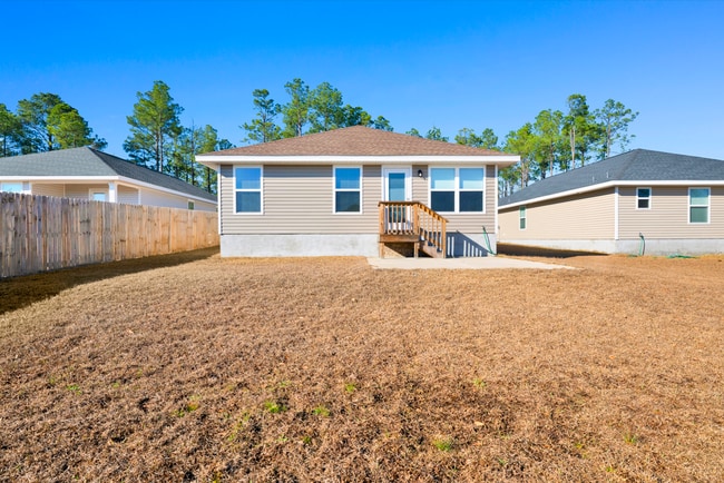 Building Photo - Peaceful Cantonment Home in New Home Community