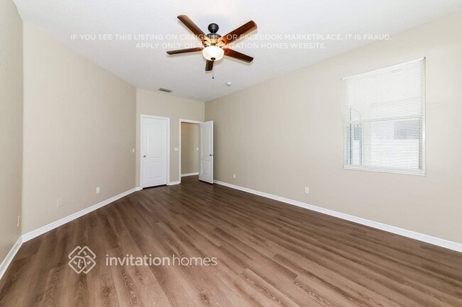 Building Photo - 6016 36th Ct E