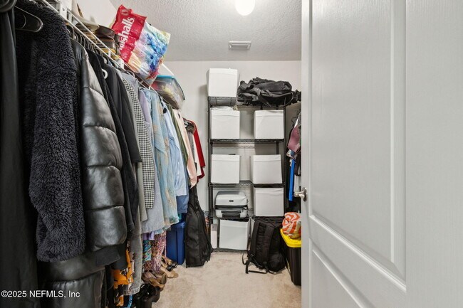 Building Photo - 66103 Edgewater Dr