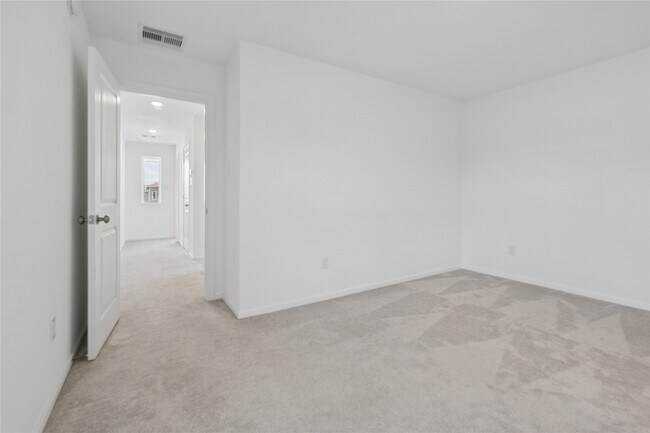 Building Photo - 18242 Via Aurelia Dr