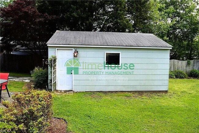 Building Photo - 1439 Simpson Ct
