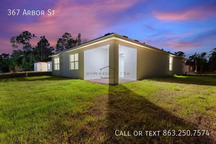 Building Photo - 367 Arbor St