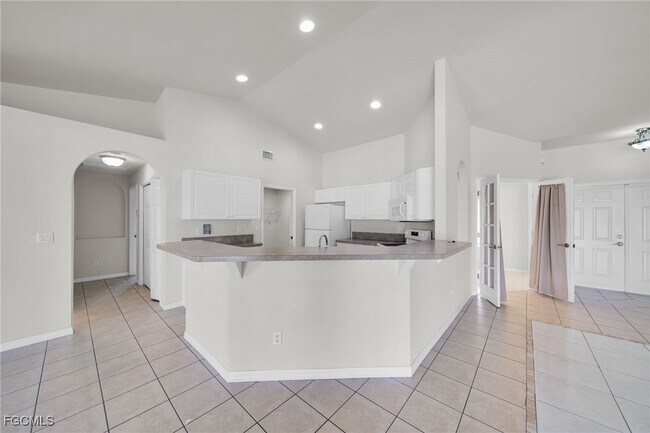 Building Photo - 1205 SW 14th Terrace