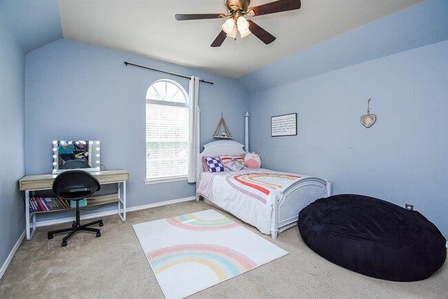 Building Photo - 2403 Echo Harbor Dr