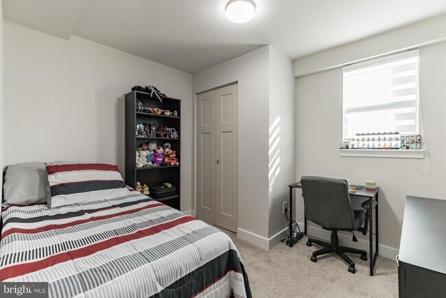Building Photo - 2301 Lamington Ct