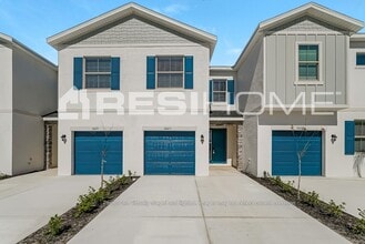 Building Photo - 28483 Wave Crst Pl