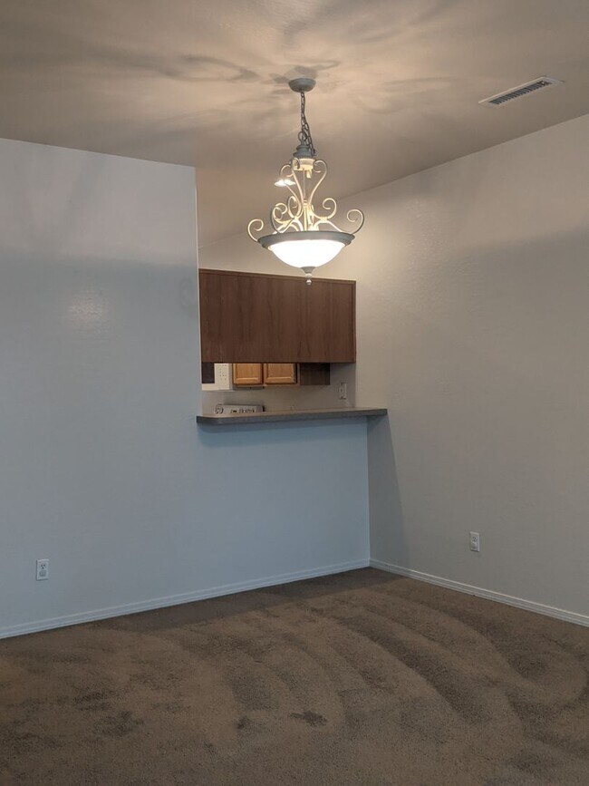 Building Photo - Cute Condo in Beautiful Yavapai Hills Community In Prescott