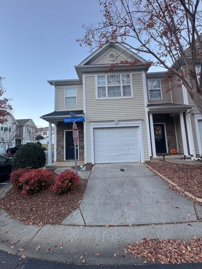 Primary Photo - Highly desired end unit in the community of Waterstone!