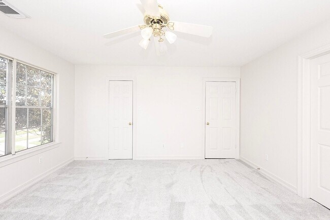 Building Photo - 11102 Brook Mill Ct
