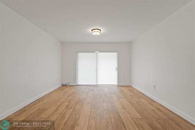 Building Photo - 7831 SW 56th St
