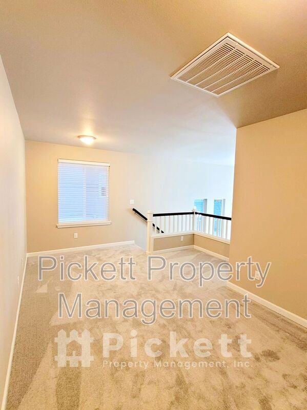 Building Photo - 3990 Maritime Dr