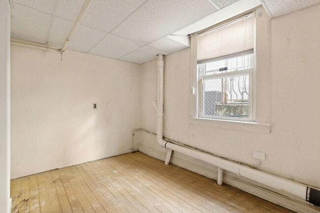 Building Photo - 520 Schuyler Ave