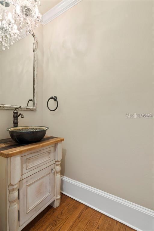 Building Photo - 1119 Belleaire Cir