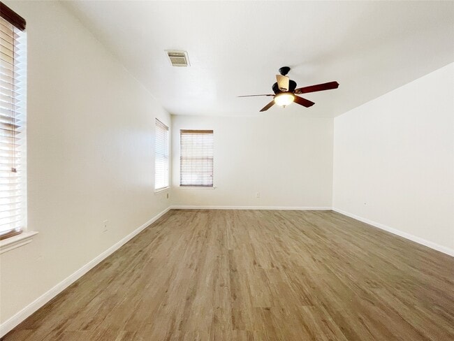 Building Photo - 15723 Crooked Arrow Dr