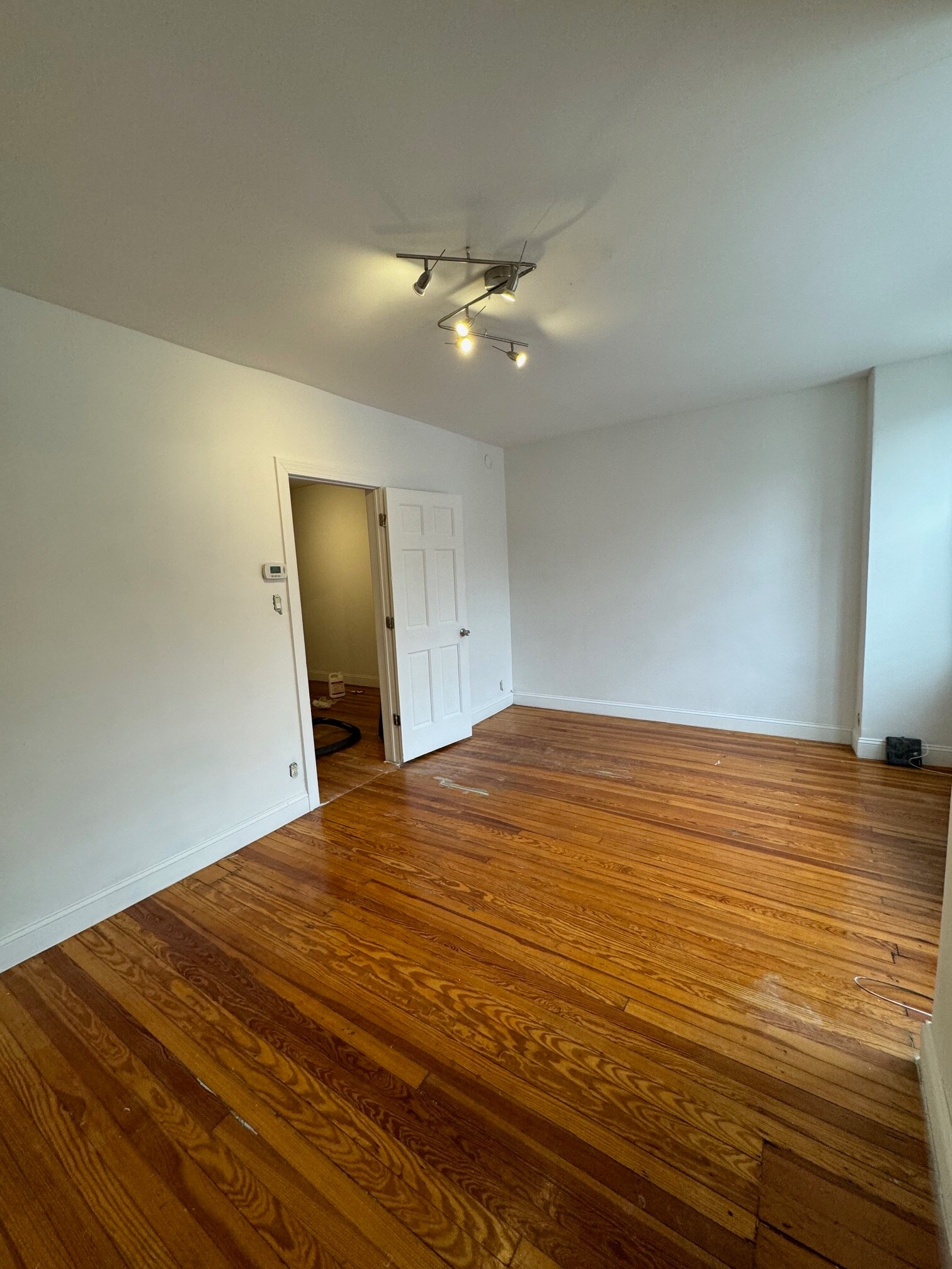 Building Photo - 31A 64th St