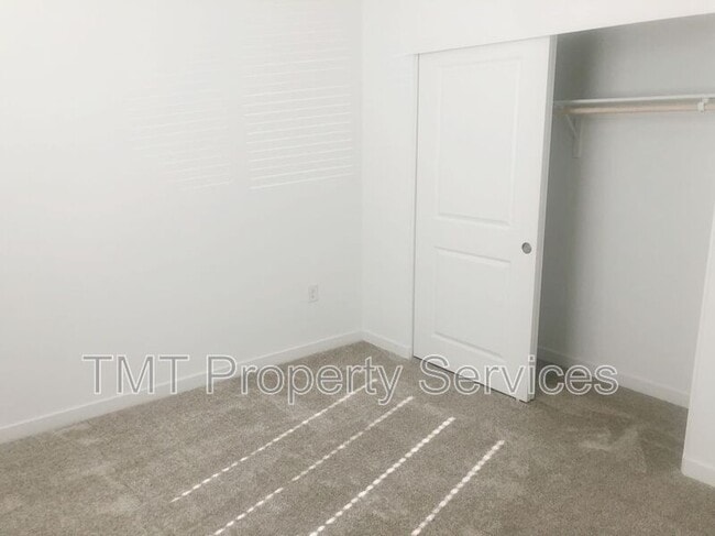 Building Photo - 8194 Champart Cir
