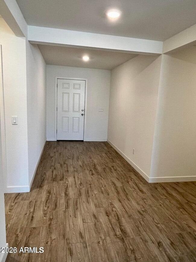 Building Photo - 11414 W La Reata Ave