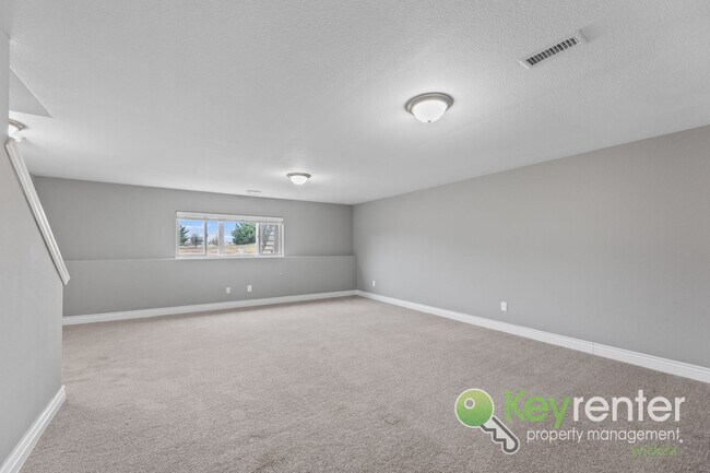 Building Photo - 2315-2317 E Coolwater St Duplex