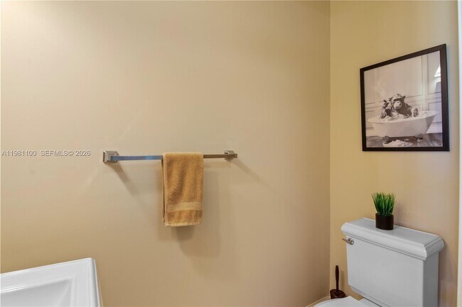 Building Photo - 100 Andalusia Ave