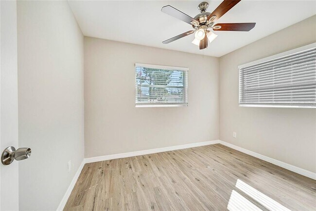 Building Photo - 5027 Kempston Dr