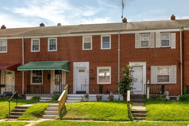 Primary Photo - 2226 Redthorn Rd