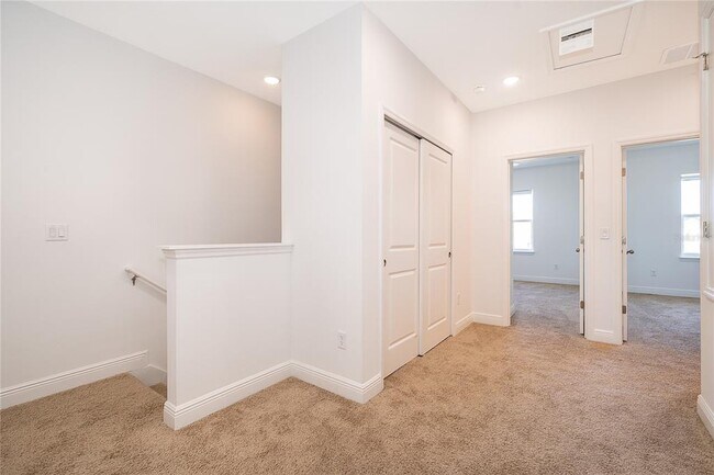 Building Photo - 2949 Voyager Ave