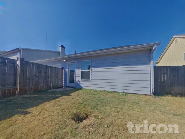 Building Photo - 316 Meadow Vista Ln