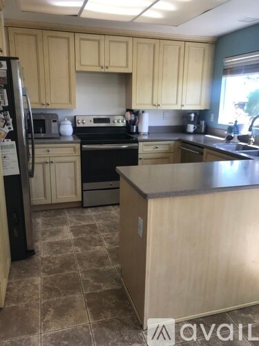 Building Photo - 475 Cannon Green Dr
