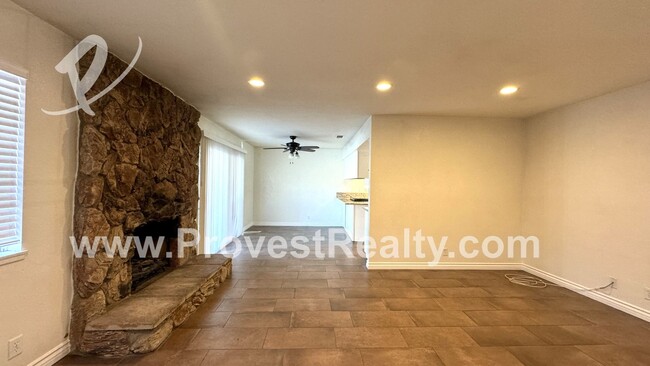 Building Photo - 2 Bedroom 2 Bathroom Spring Valley Lake Ho...