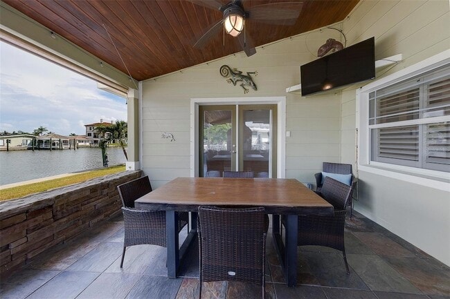 Building Photo - 210 176th Terrace E