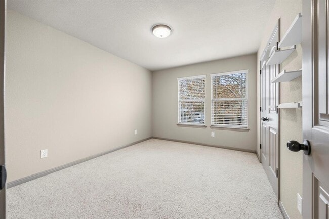 Building Photo - 263 Cleveland