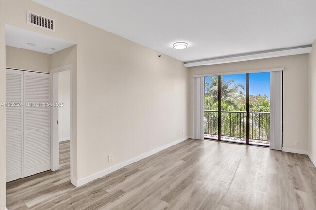 Building Photo - 8816 Collins Ave