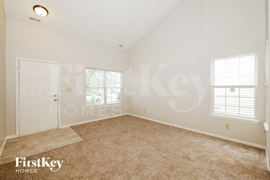 Building Photo - 6843 Owls Nest Ct