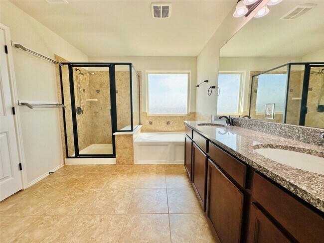 Building Photo - 7317 Highland Bluff Cove