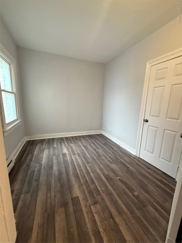 Building Photo - 17 Conklin St