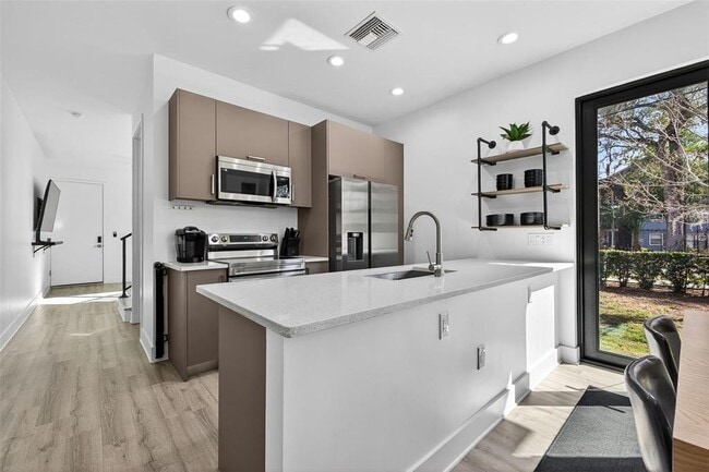 Building Photo - 8706 Palm Ranches Pl