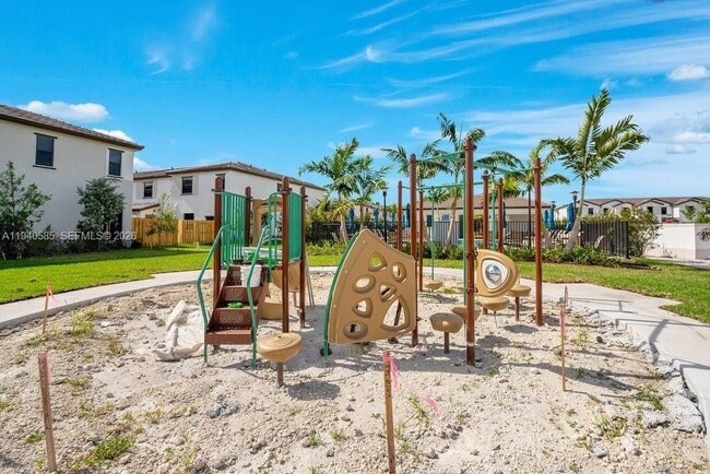 Building Photo - 15955 SW 2nd St