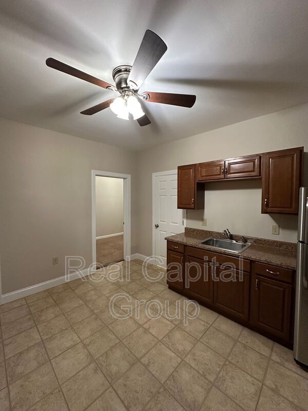 Building Photo - 21 124th St