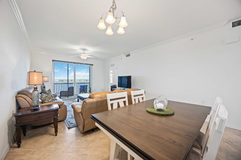 Building Photo - 1020 Tidewater Shores Loop