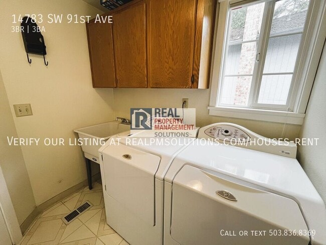 Building Photo - 14783 SW 91st Ave