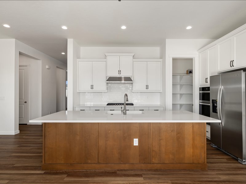 Building Photo - 1523 W Switchgrass Ct