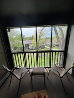 Building Photo - 5 Highwood Ct