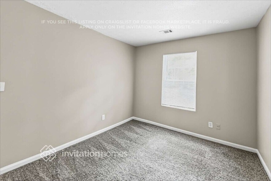 Building Photo - 84 Birch Rill Dr
