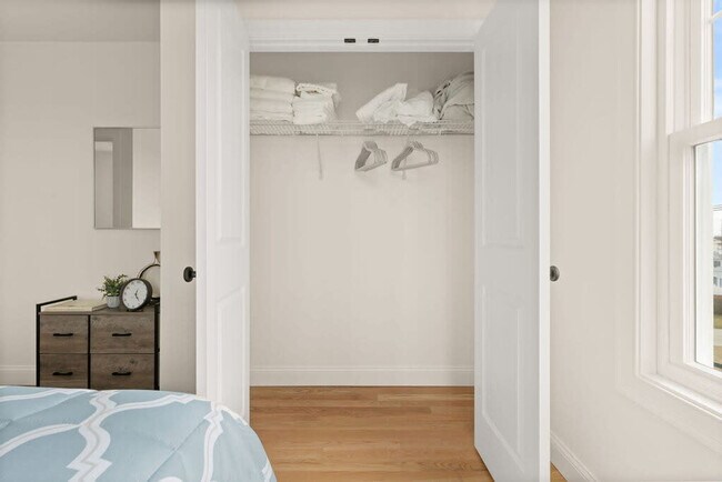 Building Photo - 74 Island Path