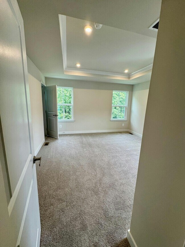 Building Photo - 1859 Bergerac Ct