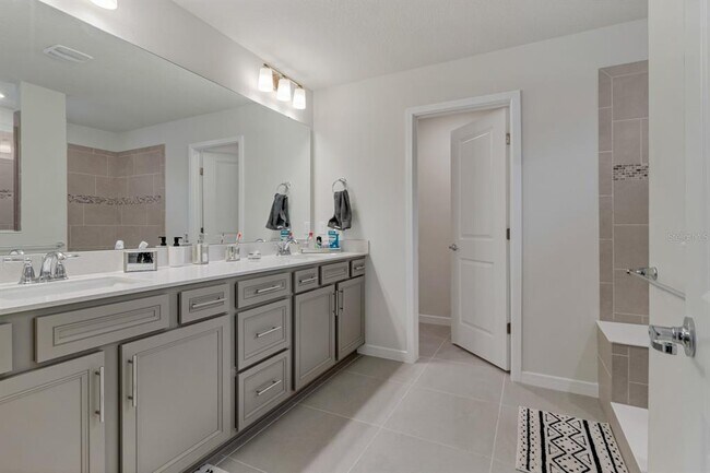 Building Photo - 5674 Arborvista Dr