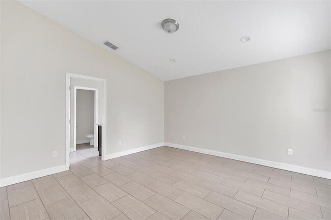 Building Photo - 1206 Beechdale Dr