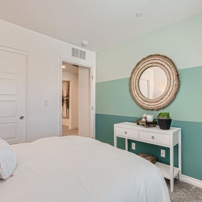 Building Photo - Bright & Modern 3-Bed Townhome in 89166