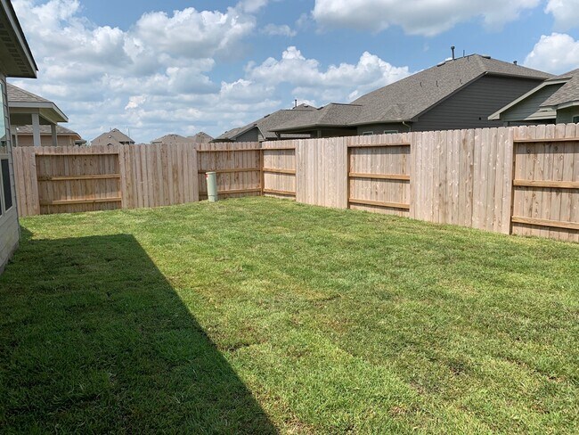 Building Photo - 8022 Cliffside Terrace Ct