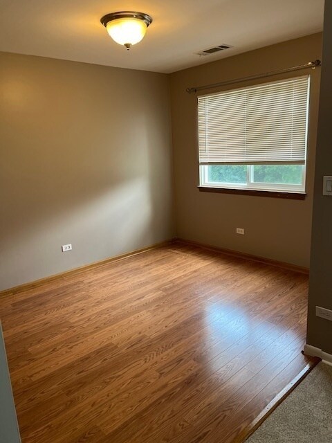 Building Photo - 629 N Deer Run Dr